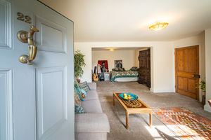 SITTING ROOM- click for photo gallery